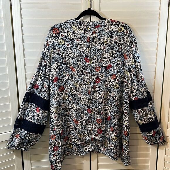 Lane Bryant Top Size 18/20  No-Peek Button Front Lace - Picture 12 of 14